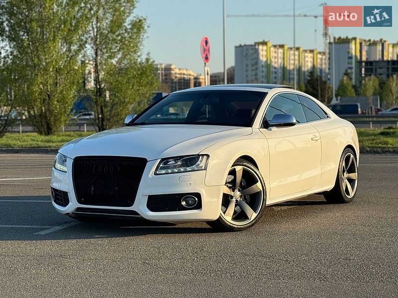 Купе Audi S5 2010 в Киеве
