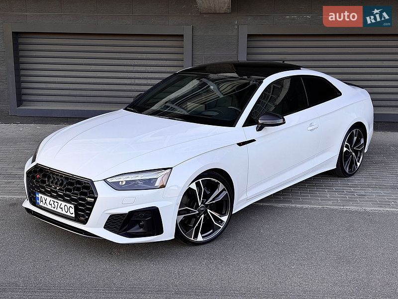 Купе Audi S5 2023 в Киеве