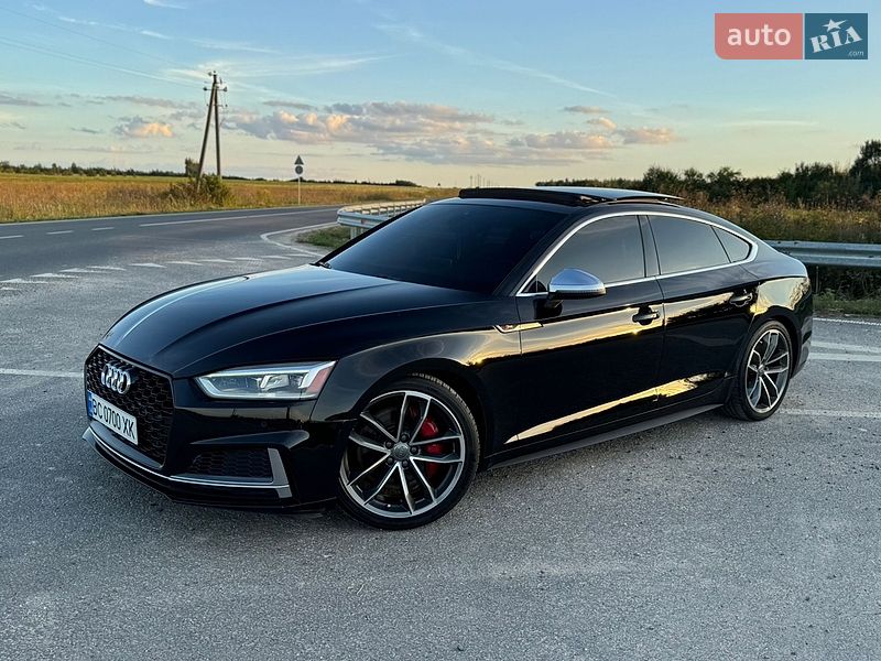 Купе Audi S5 2018 в Львове