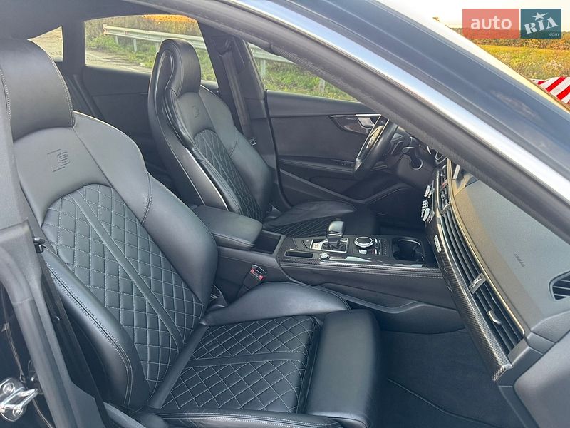 Купе Audi S5 2018 в Львове