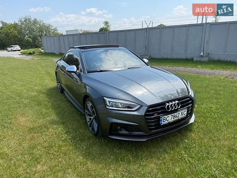 Купе Audi S5 2018 в Львове