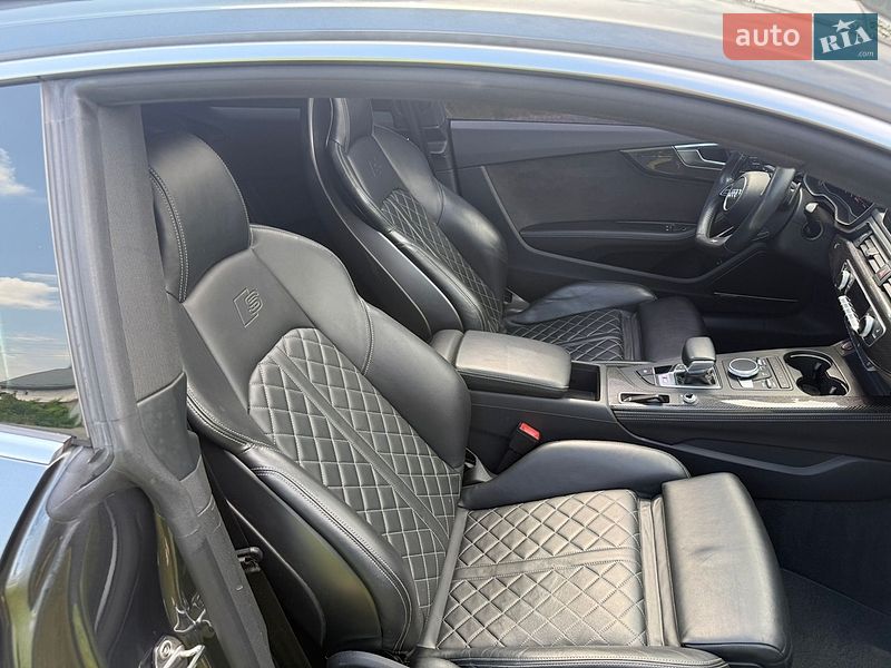 Купе Audi S5 2018 в Львове