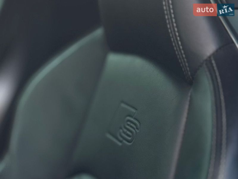 Кабриолет Audi S5 2017 в Киеве