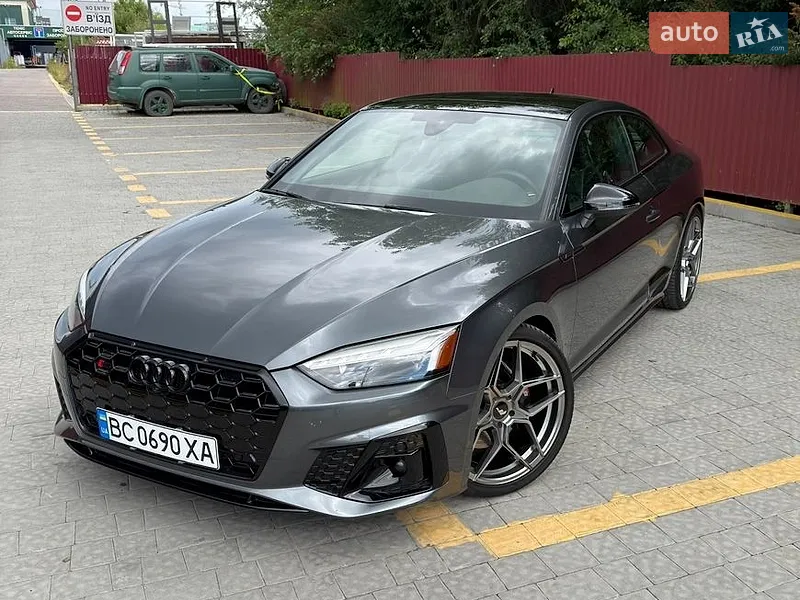 Audi S5