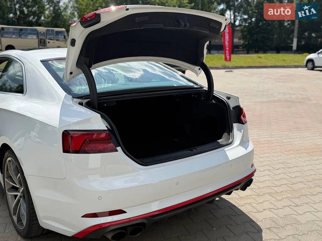 2017 Audi S5 - мініатюра 41