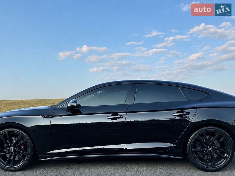 Купе Audi S5 2022 в Кривому Розі