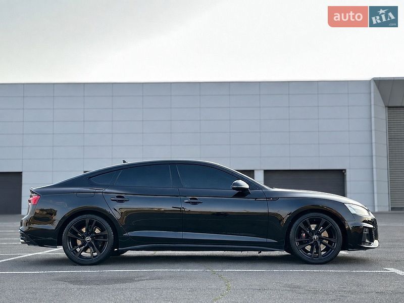 Купе Audi S5 2022 в Кривому Розі