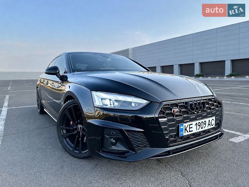 Купе Audi S5 2022 в Кривому Розі
