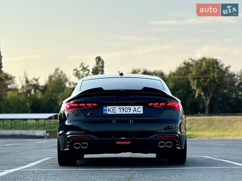 Купе Audi S5 2022 в Кривому Розі