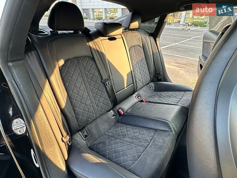 Купе Audi S5 2022 в Кривому Розі