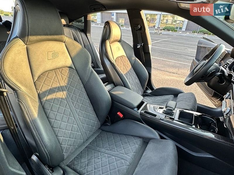 Купе Audi S5 2022 в Кривому Розі