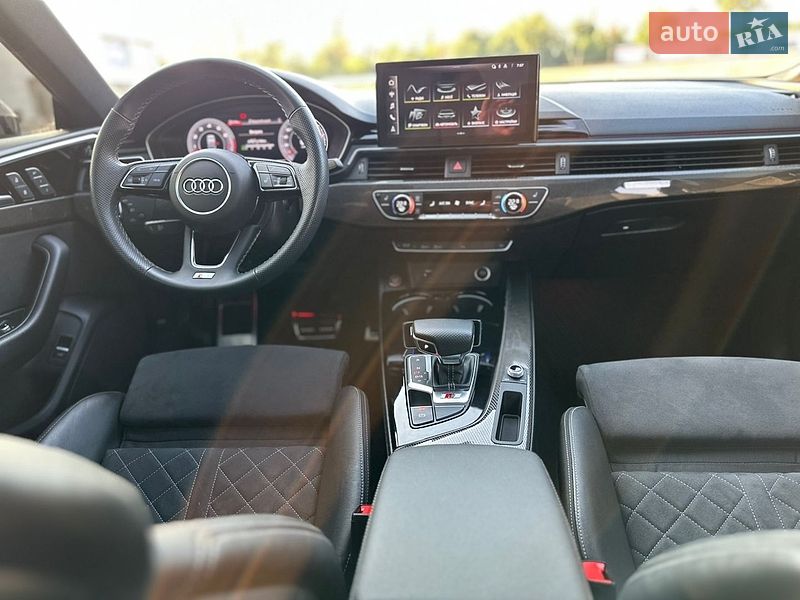 Купе Audi S5 2022 в Кривому Розі
