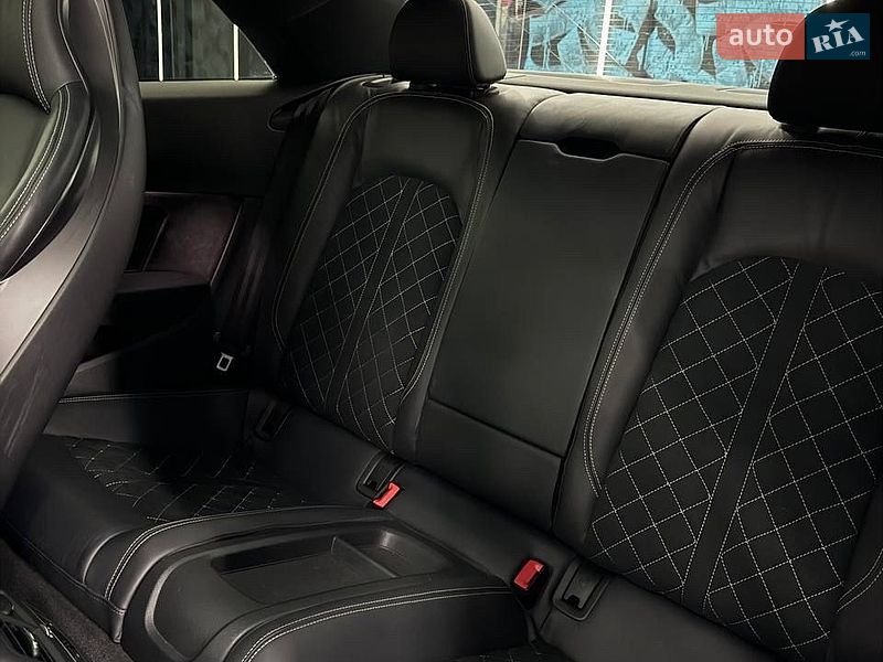 Купе Audi S5 2019 в Киеве