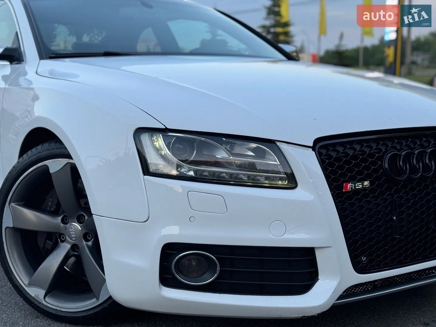 2010 Audi S5 - мініатюра 2
