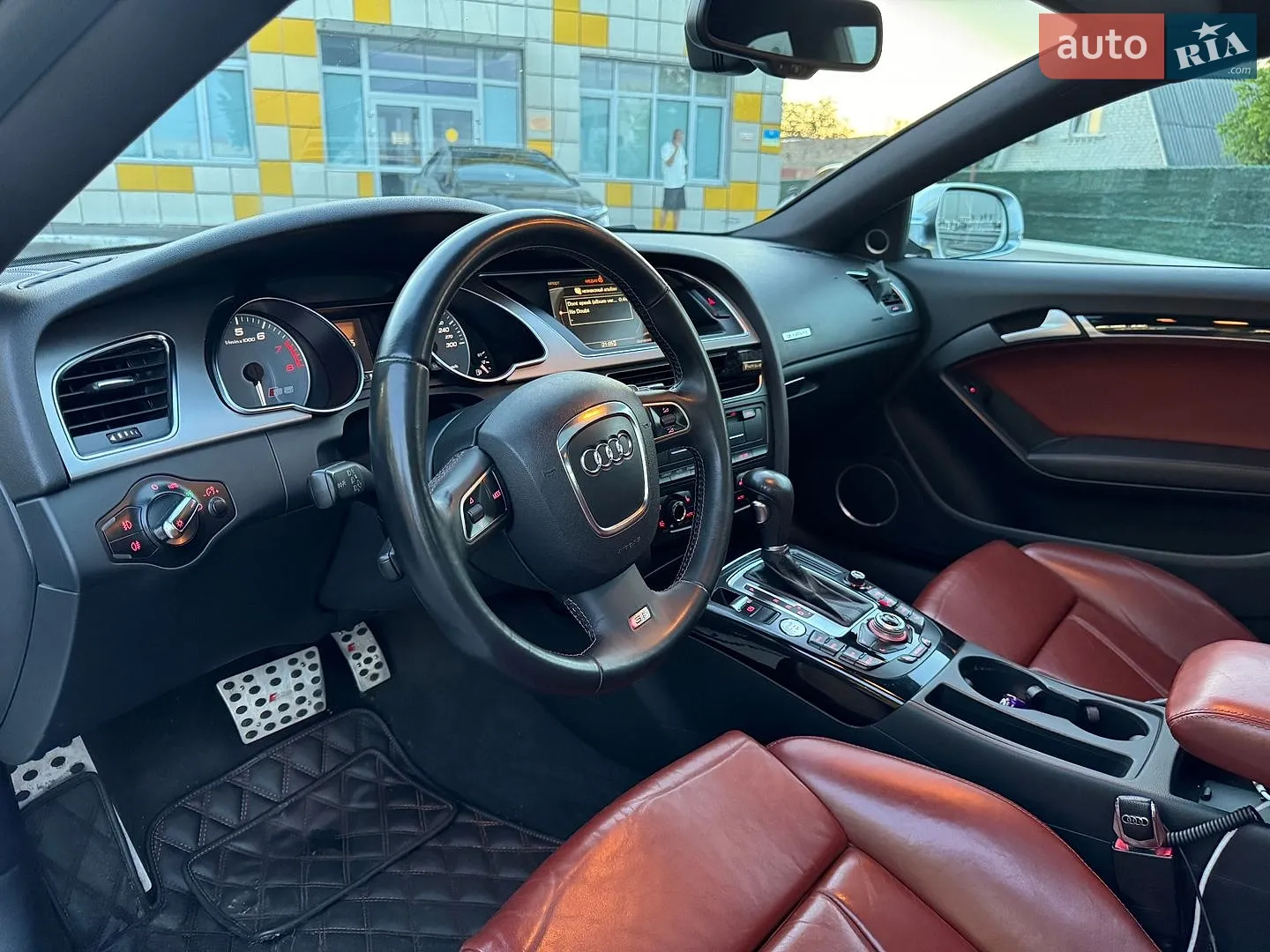 2010 Audi S5 - мініатюра 9