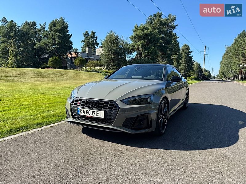 Купе Audi S5 2020 в Киеве