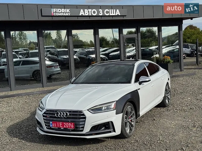 Audi S5