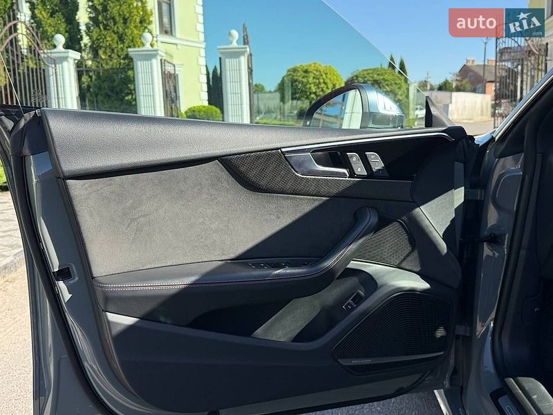 Кабриолет Audi S5 2021 в Виннице