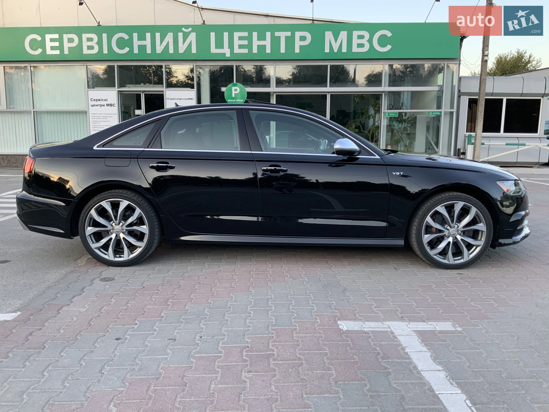 2015 Audi S6 - мініатюра 7