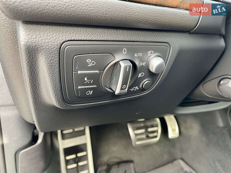 Седан Audi S6 2013 в Днепре