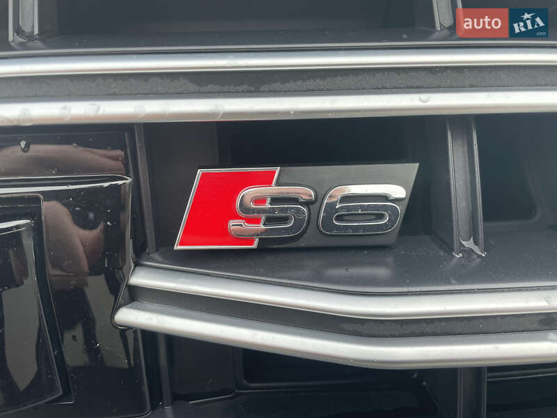 Седан Audi S6 2019 в Мукачевому