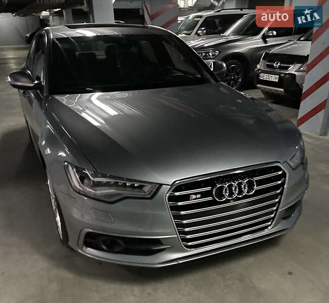 Седан Audi S6 2013 в Днепре
