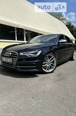 Седан Audi S6 2014 в Киеве