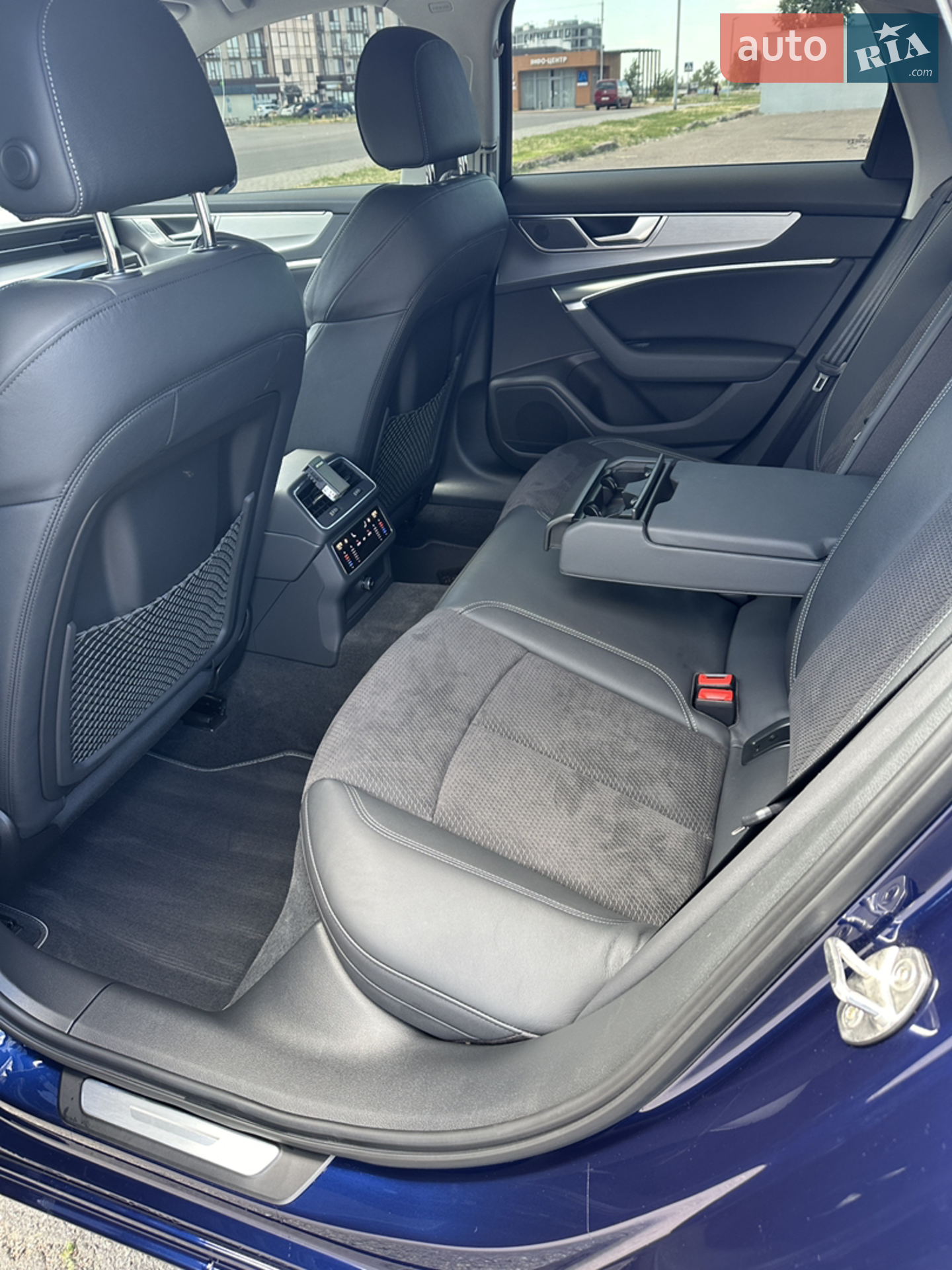 2019 Audi S6 - мініатюра 12