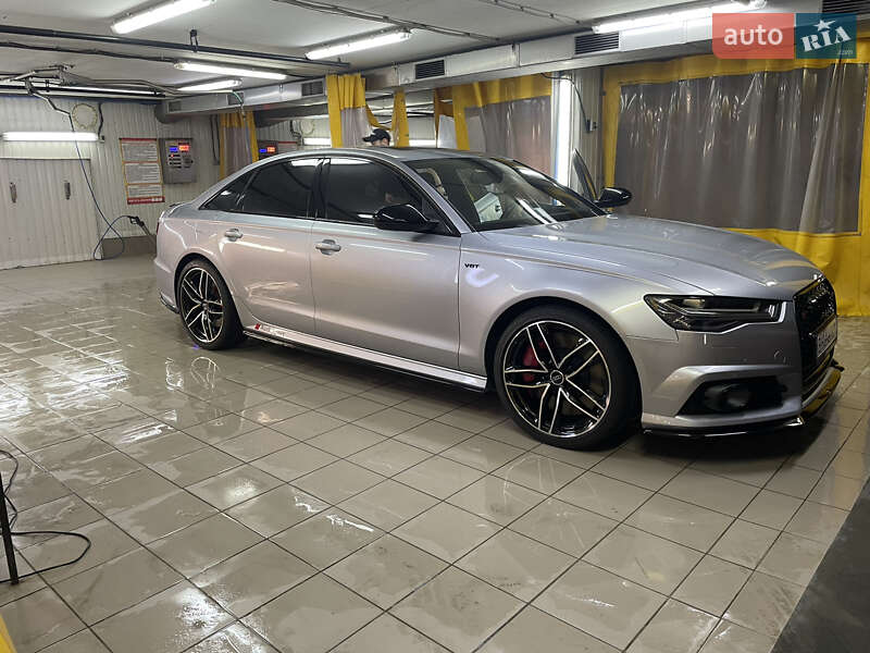 Седан Audi S6 2016 в Одесі