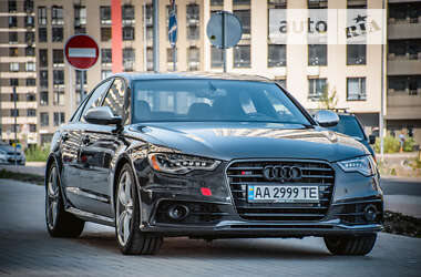 Седан Audi S6 2012 в Киеве