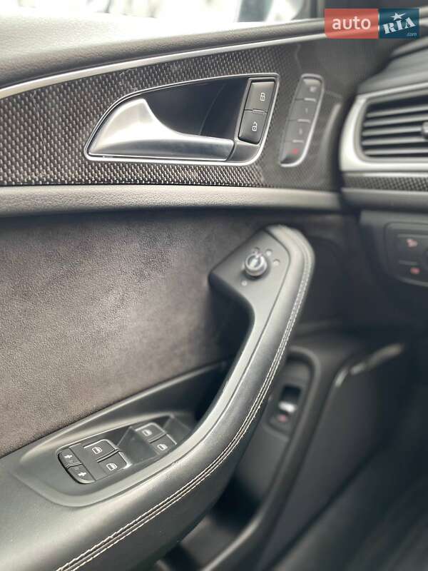 Седан Audi S6 2015 в Киеве