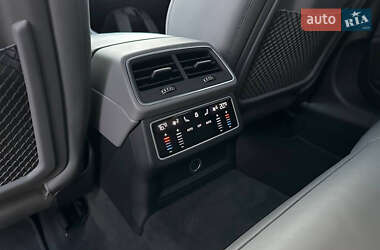 Універсал Audi S6 2021 в 