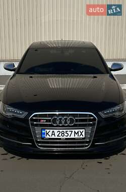 Седан Audi S6 2014 в 