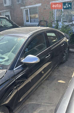 Седан Audi S6 2012 в 