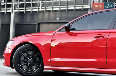 Седан Audi S6 2012 в 