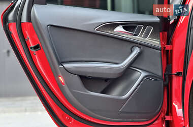 Седан Audi S6 2012 в 