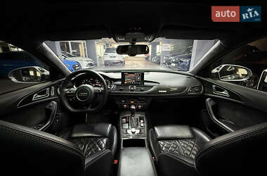 Седан Audi S6 2016 в 