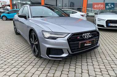 Седан Audi S6 2023 в Львові