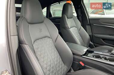 Седан Audi S6 2023 в 