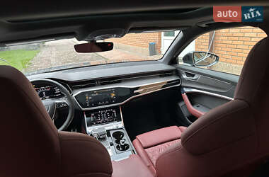 Седан Audi S6 2022 в 