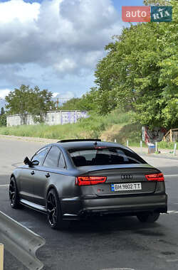 Седан Audi S6 2016 в 