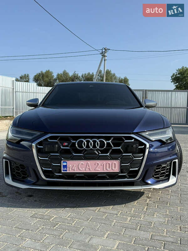 Седан Audi S6 2020 в Львове