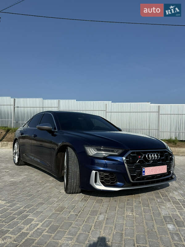 Седан Audi S6 2020 в Львове