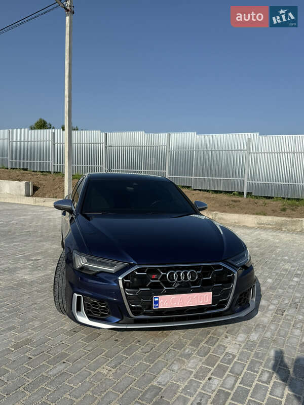 Седан Audi S6 2020 в Львове