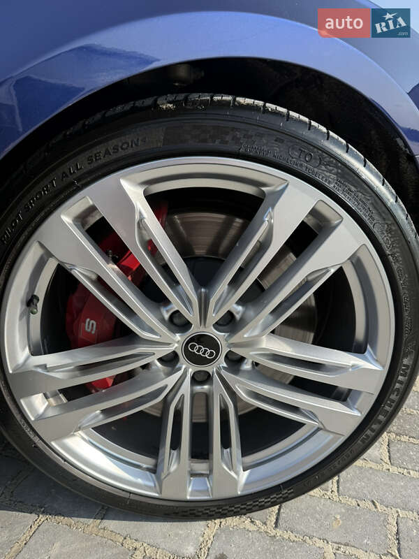 Седан Audi S6 2020 в Львове