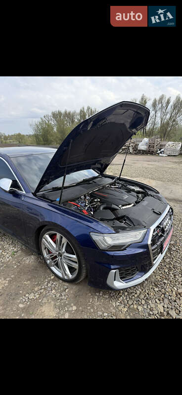 Седан Audi S6 2020 в Львове