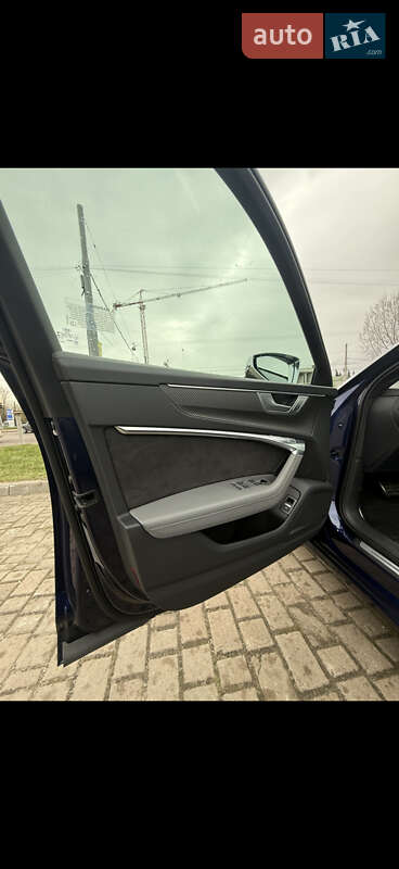 Седан Audi S6 2020 в Львове