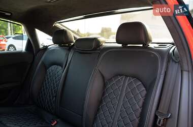 Седан Audi S6 2018 в 
