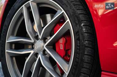 Седан Audi S6 2018 в 