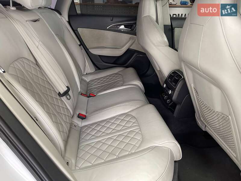 Седан Audi S6 2015 в Киеве